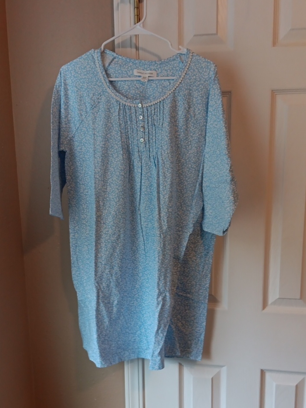 Women's Nightgown - Light Blue Cozy Floral Print Size M